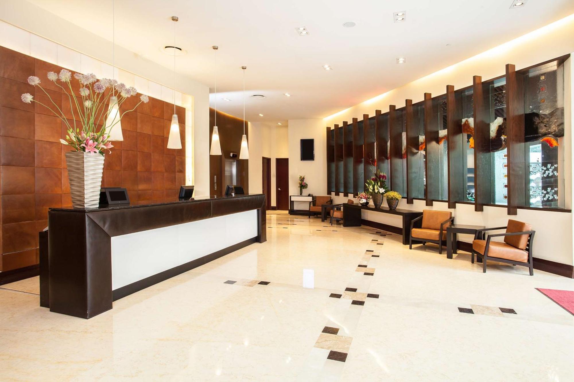 Nh Collection Guadalajara Providencia Hotel Exterior photo