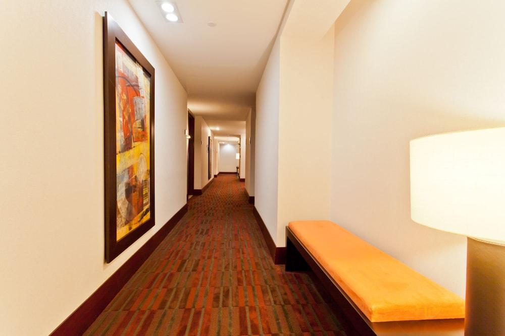 Nh Collection Guadalajara Providencia Hotel Exterior photo